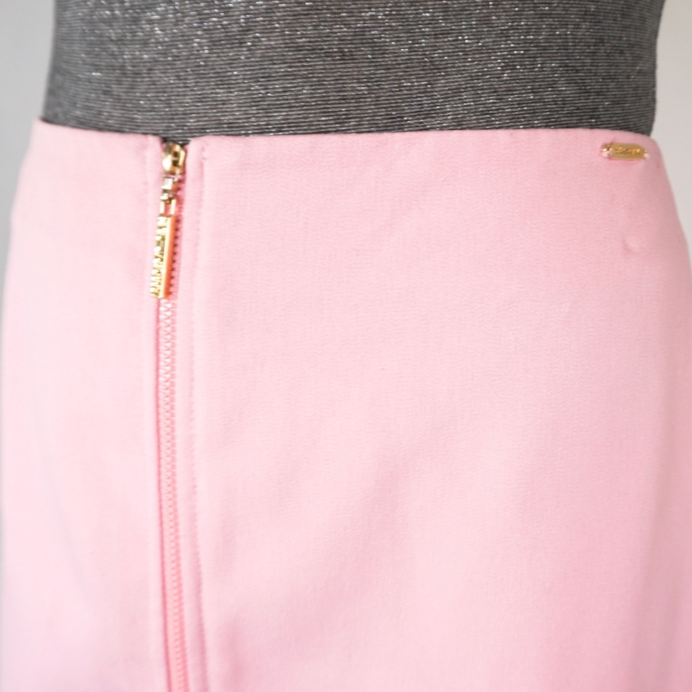 ST. JOHN Solid Pink Pencil Zipper Midi Skirt - Picture 2 of 5